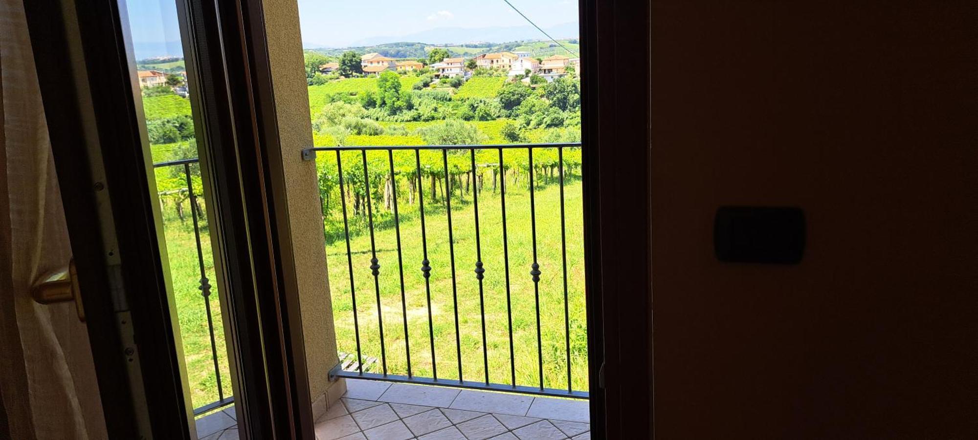 B & B Le Tre Rose Tollo Exterior foto